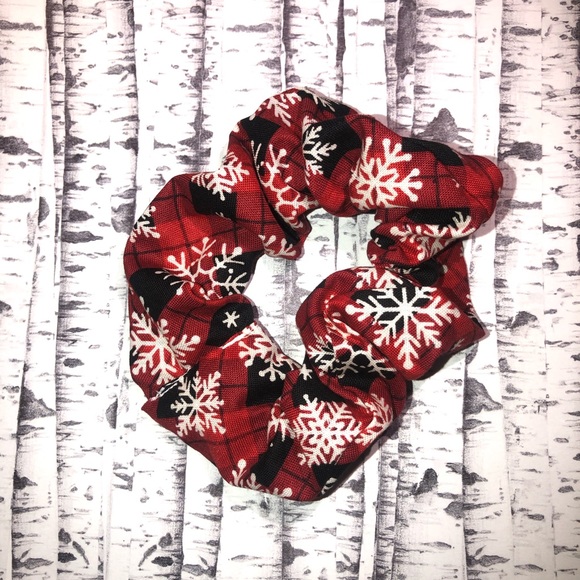 5 piece Christmas Scrungie set - Picture 5 of 9